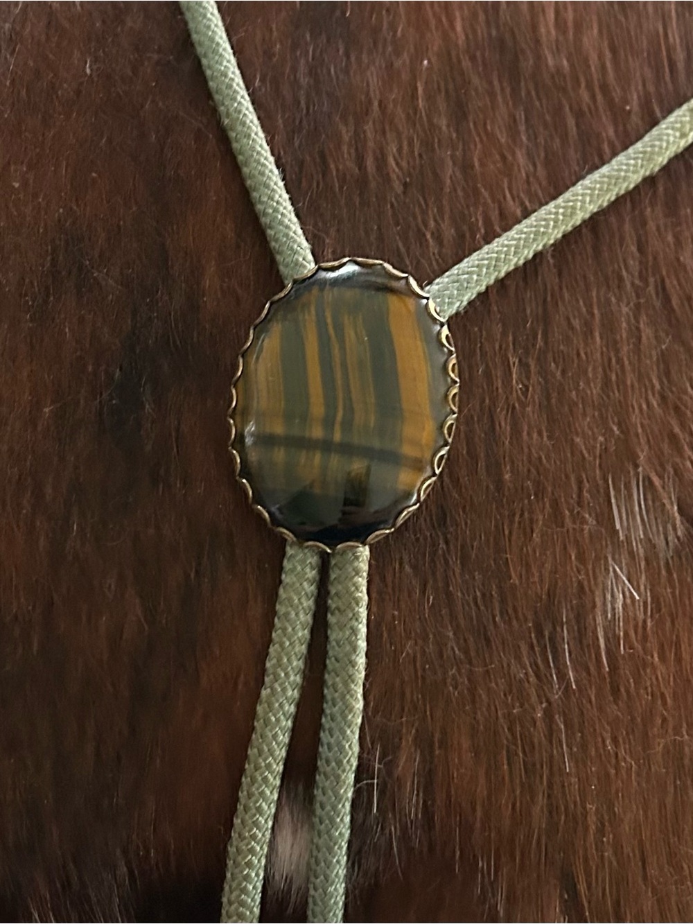 Vintage Western Bolo Tie With Cabochon Tigers Eye Stone/Ornate Aglets